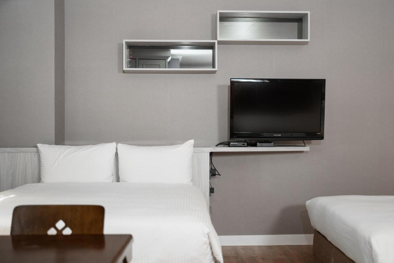 Fu Hsiang Hotel Yilan Dış mekan fotoğraf